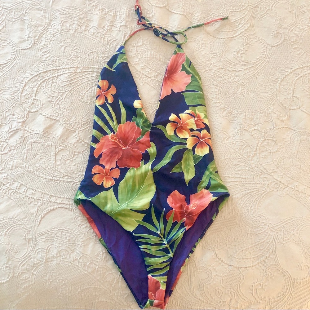 Privacy Please - Elouise One Piece in Blue - Picture 4 of 7
